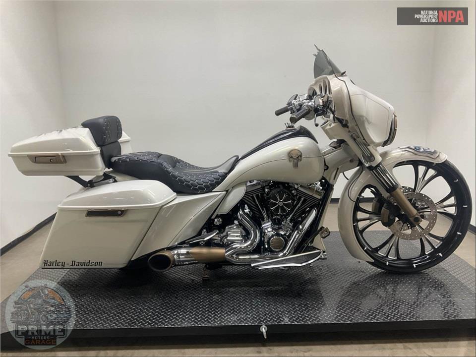 2014 Harley-Davidson FLHXS STREET GLIDE — фото 1