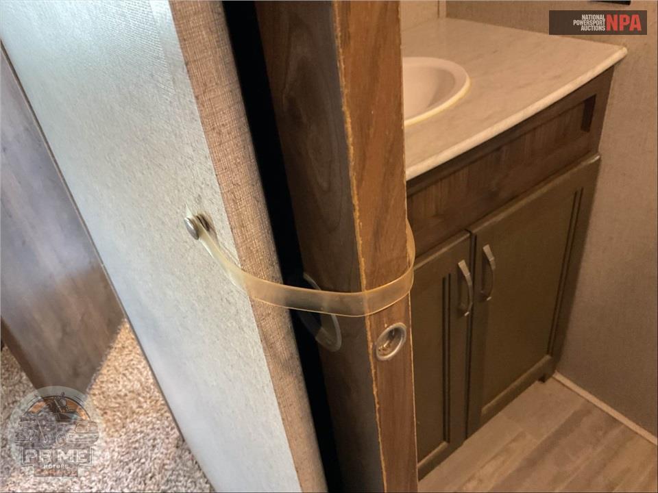2019 Aerolite M-3013BHF - ASTORIA FIFTH WHEEL SERIES — фото 31
