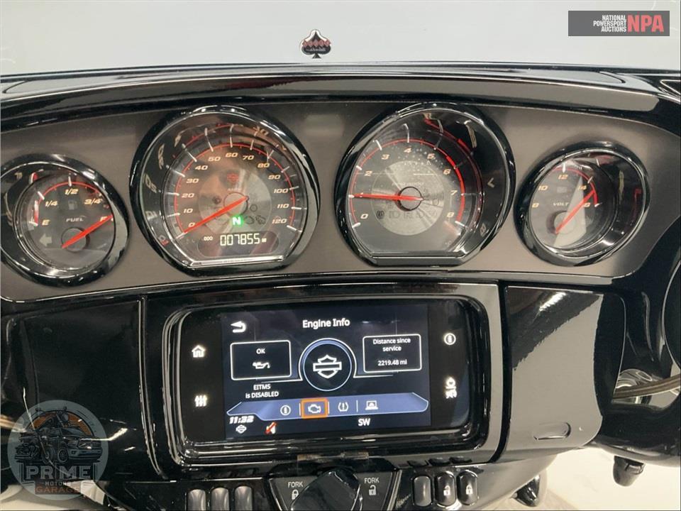 2020 Harley-Davidson FLHXSE CVO STREET GLIDE — фото 5