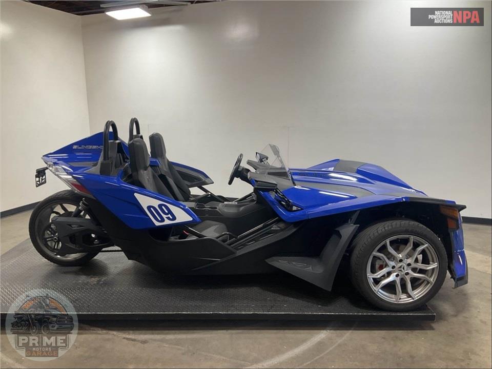 2023 Polaris SLINGSHOT SL AUTODRIVE — фото 1
