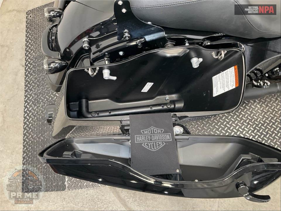 2021 Harley-Davidson FLTRXS ROAD GLIDE SPECIAL — фото 21