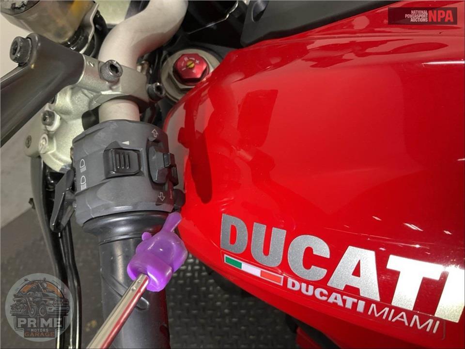 2014 Ducati STREETFIGHTER 848 — фото 20