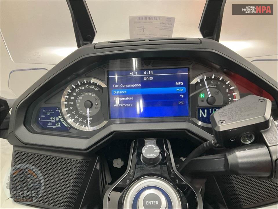 2026 Honda GL1800D GOLD WING TOUR AUTOMATIC DCT — фото 5