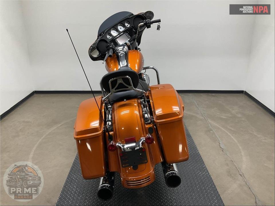 2015 Harley-Davidson FLHXS STREET GLIDE SPECIAL — фото 3