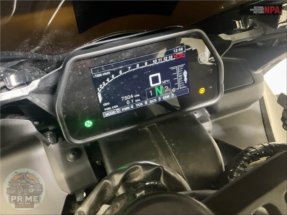 2023 Yamaha YZF-R1 — фото 5
