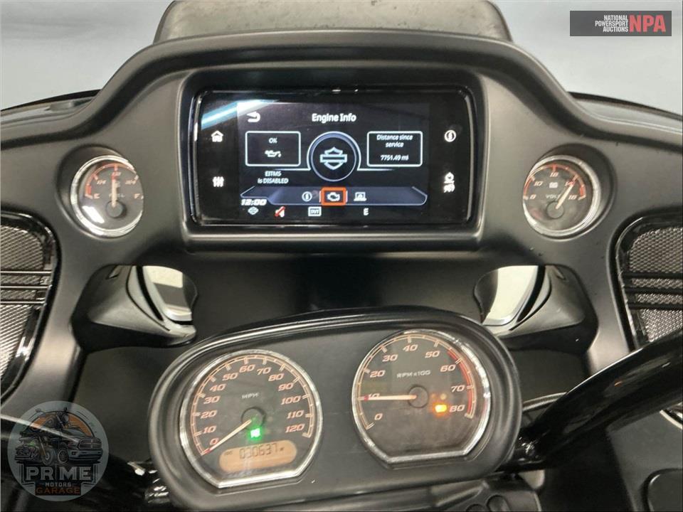 2019 Harley-Davidson FLTRU ROAD GLIDE ULTRA — фото 5