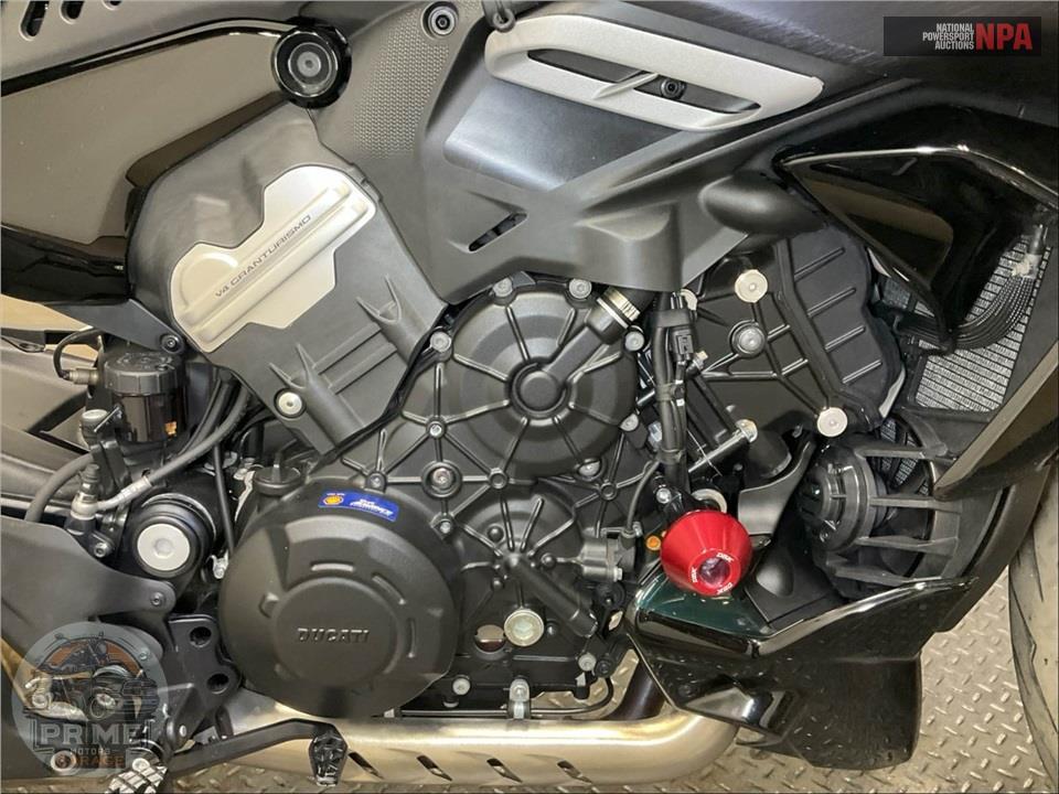 2023 Ducati DIAVEL V4 — фото 6