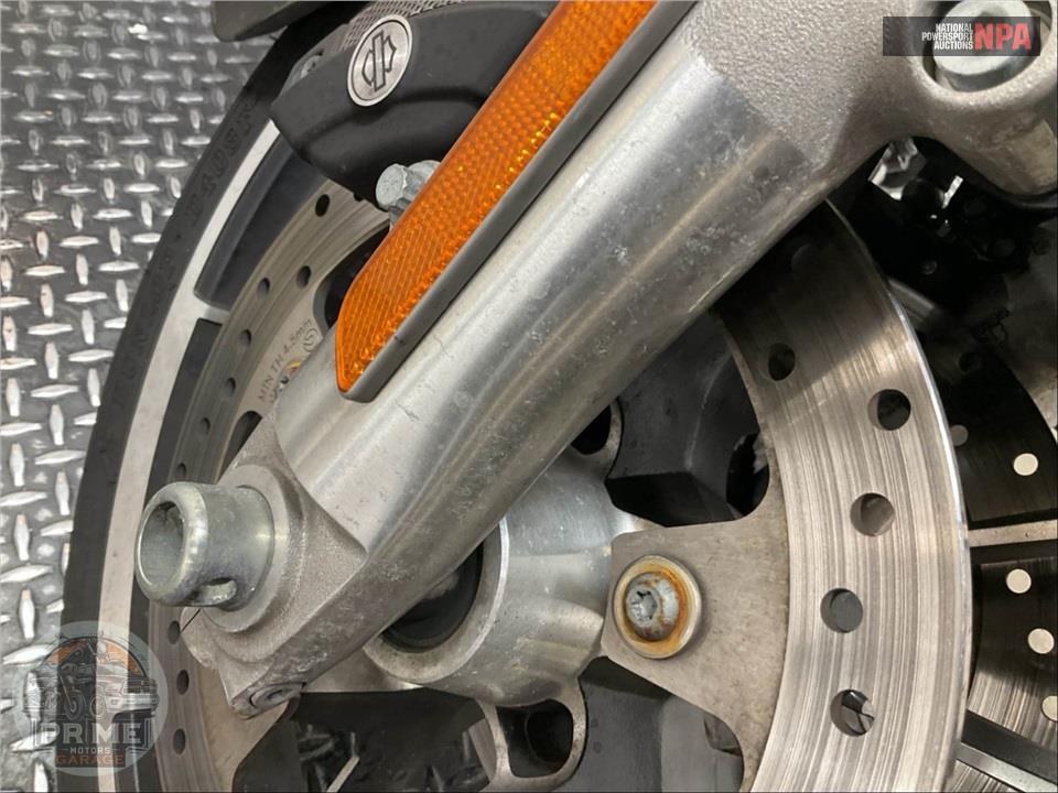 2021 Harley-Davidson FLTRX ROAD GLIDE — фото 32