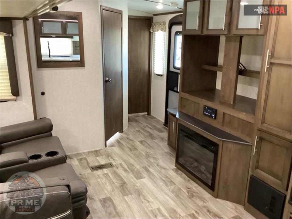2020 Keystone Rv M-30 RKD - COUGAR SERIES — фото 6