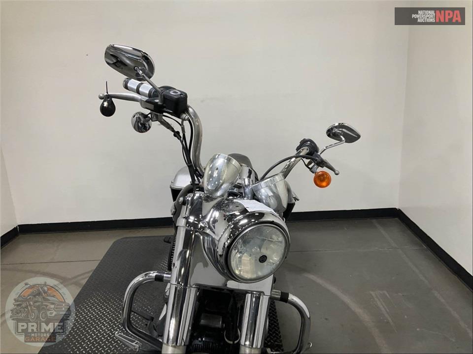 2016 Harley-Davidson FLD-103 DYNA SWITCHBACK — фото 13