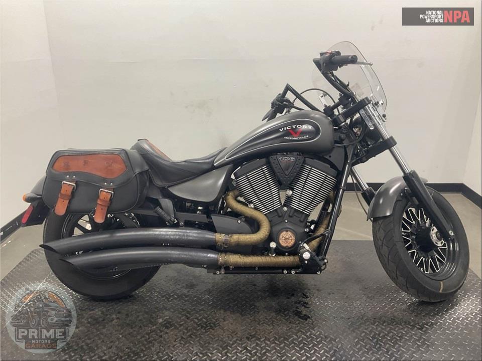 2015 Victory Motorcycles GUNNER — фото 1
