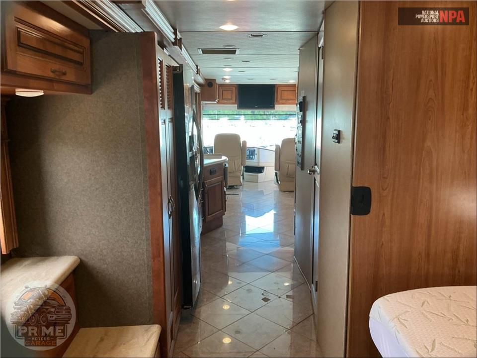 2013 Holiday Rambler M-36PFT 350HP MAXXFORCE - AMBASSADOR SERIES — фото 10