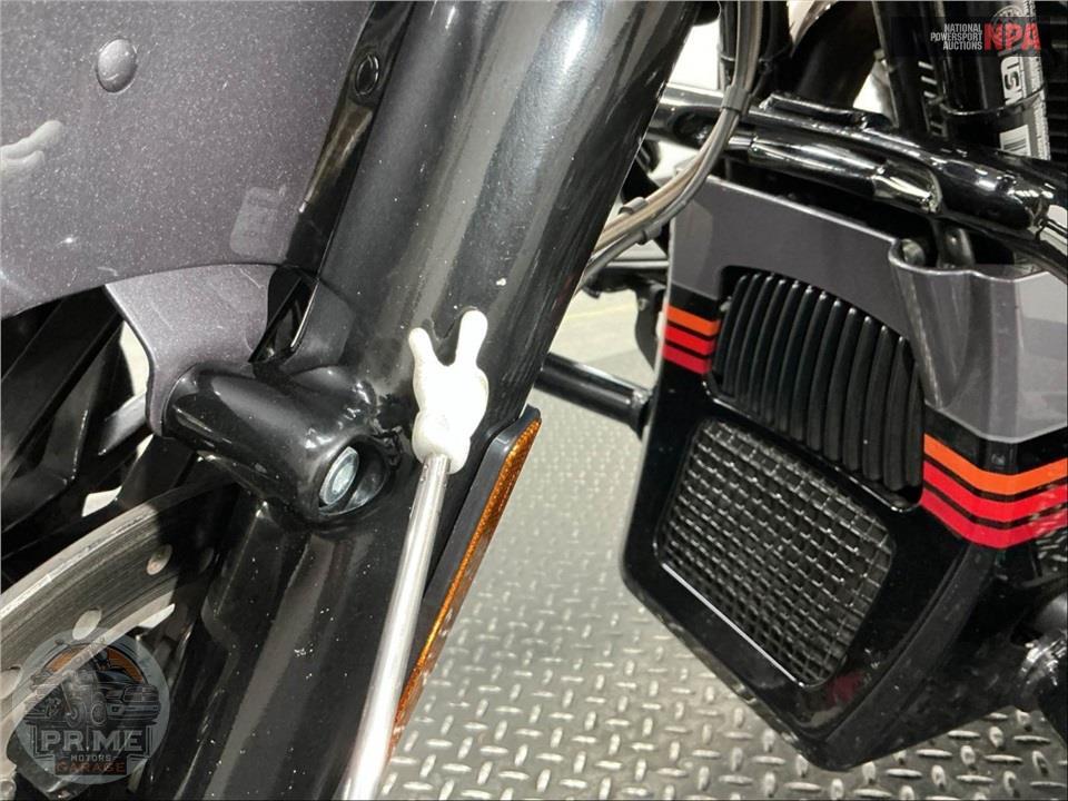 2020 Harley-Davidson FLHXSE CVO STREET GLIDE — фото 39