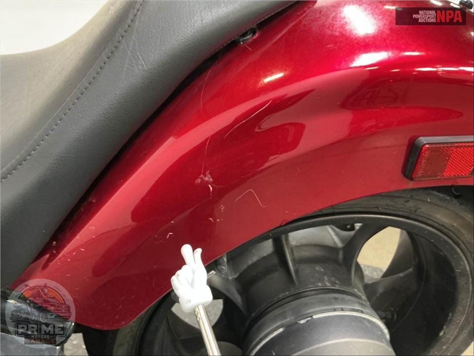 2018 Honda VT1300CX FURY — фото 17