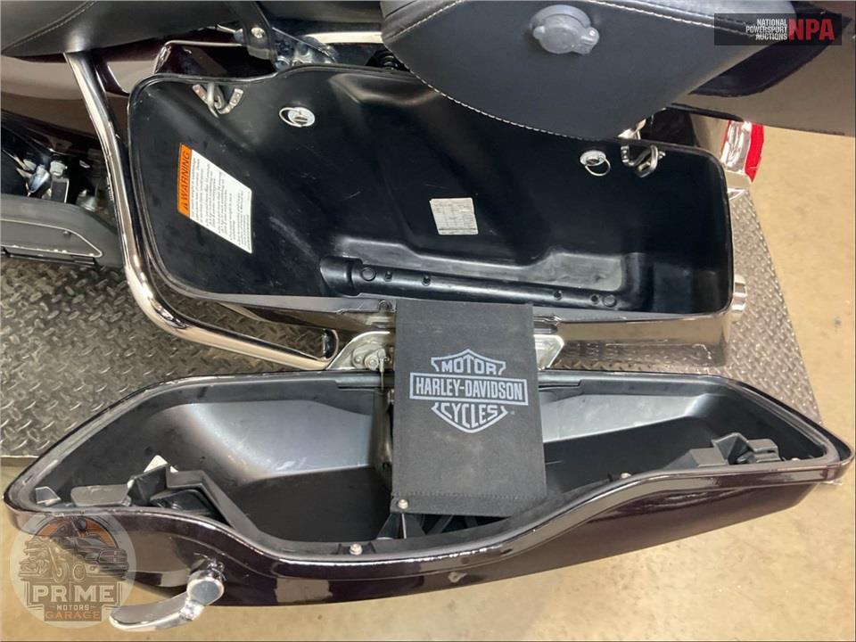 2014 Harley-Davidson FLHTCU ULTRA CLASSIC ELECTRA GLIDE — фото 21