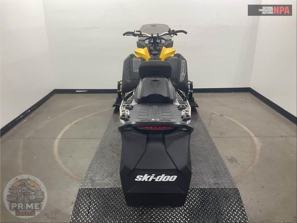 2024 Ski-Doo MXZ Sport 137 600 EFI RipSaw 1.25" E.S. — фото 4
