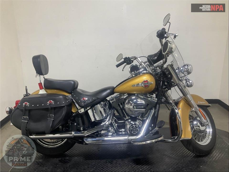 2017 Harley-Davidson FLSTC HERITAGE SOFTAIL CLASSIC — фото 1