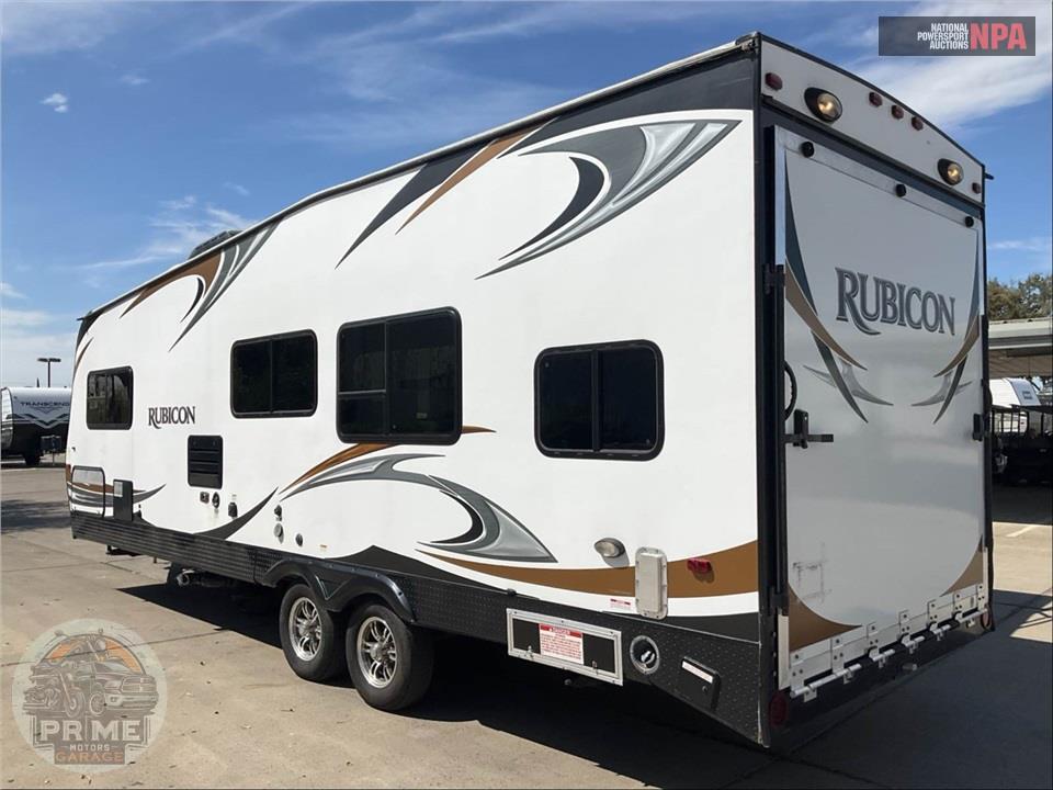 2015 Dutchmen R2600 RUBICON TOY-HAULER TRAVEL TRAILER — фото 3