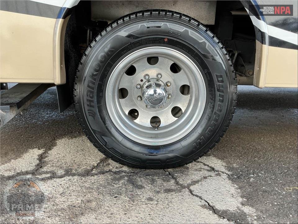 2018 Jayco M-30 XP FORD E450 - GREYHAWK PRESTIGE SERIES — фото 53