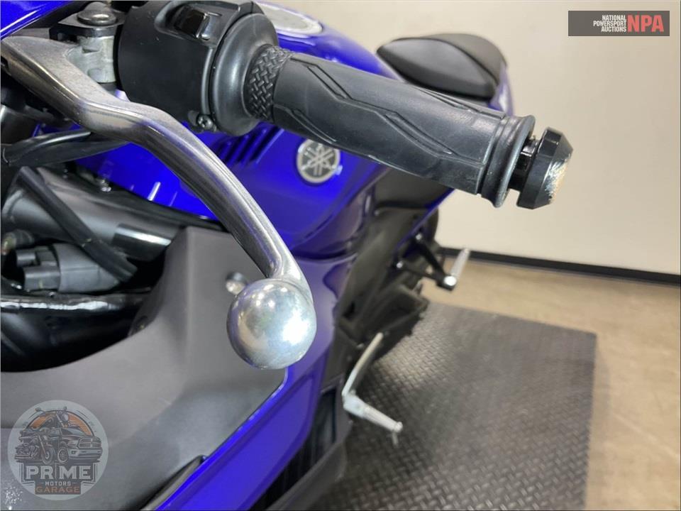 2024 Yamaha YZF-R3 — фото 19