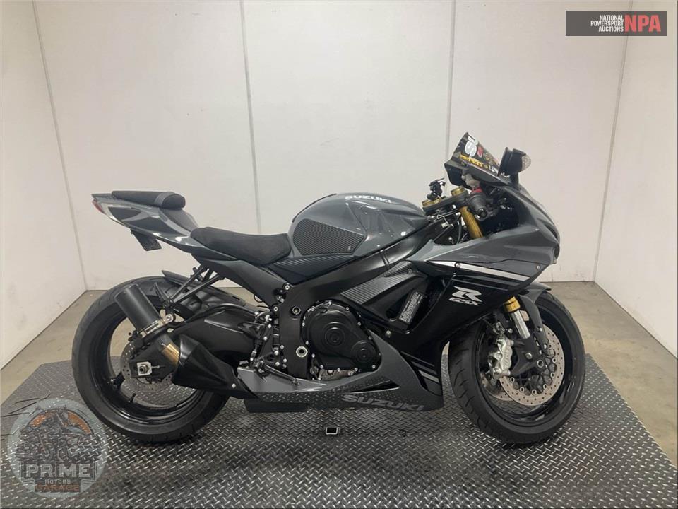 2025 Suzuki GSX-R750M5 — фото 1