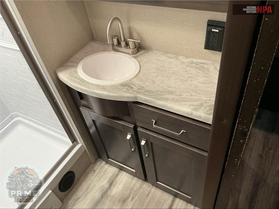 2023 Grand Design Recreational Vehicles M-297QB - TRANSCEND XPLOR SERIES — фото 17