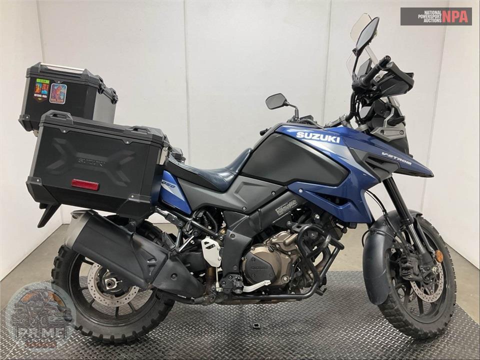 2023 Suzuki DL1050RRM3 V-STROM — фото 1