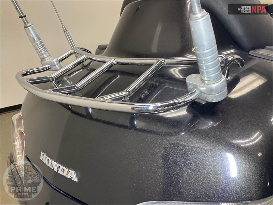 2010 Honda GL1800HPMA GOLDWING — фото 32