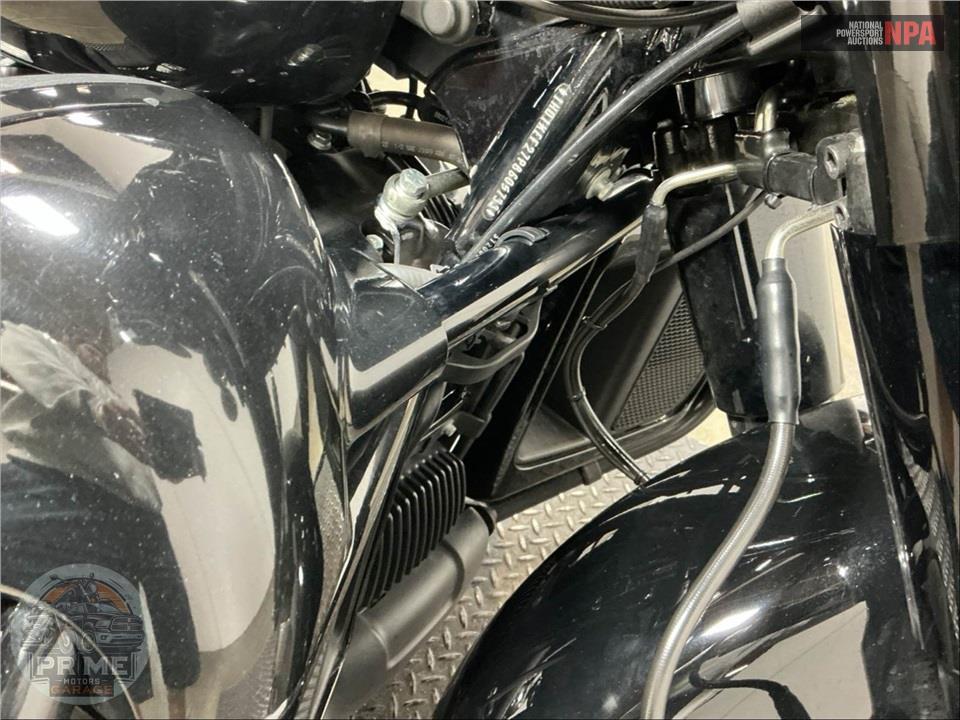 2023 Harley-Davidson FLHTK ELECTRA GLIDE ULTRA LIMITED — фото 10