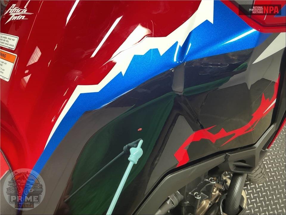 2024 Honda CRF1100D AFRICA TWIN DCT — фото 17