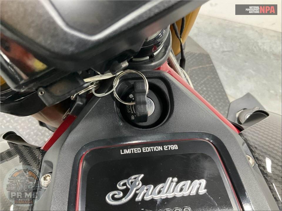 2022 Indian Motorcycle FTR R CARBON — фото 11