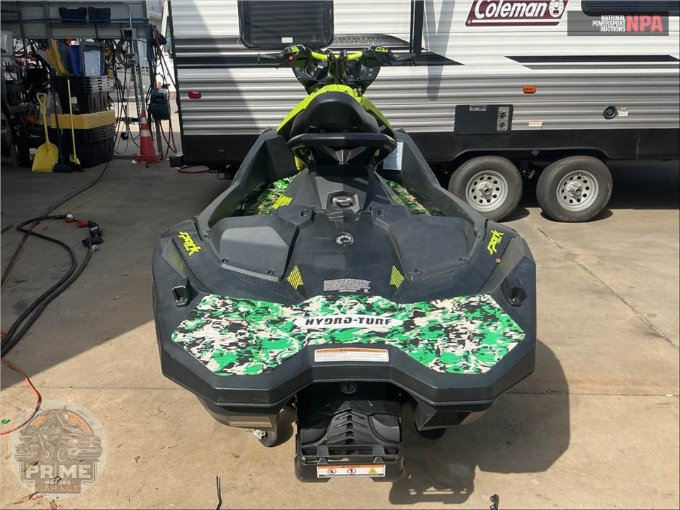 2023 Seadoo/Brp SPARK 2UP TRIXX — фото 4