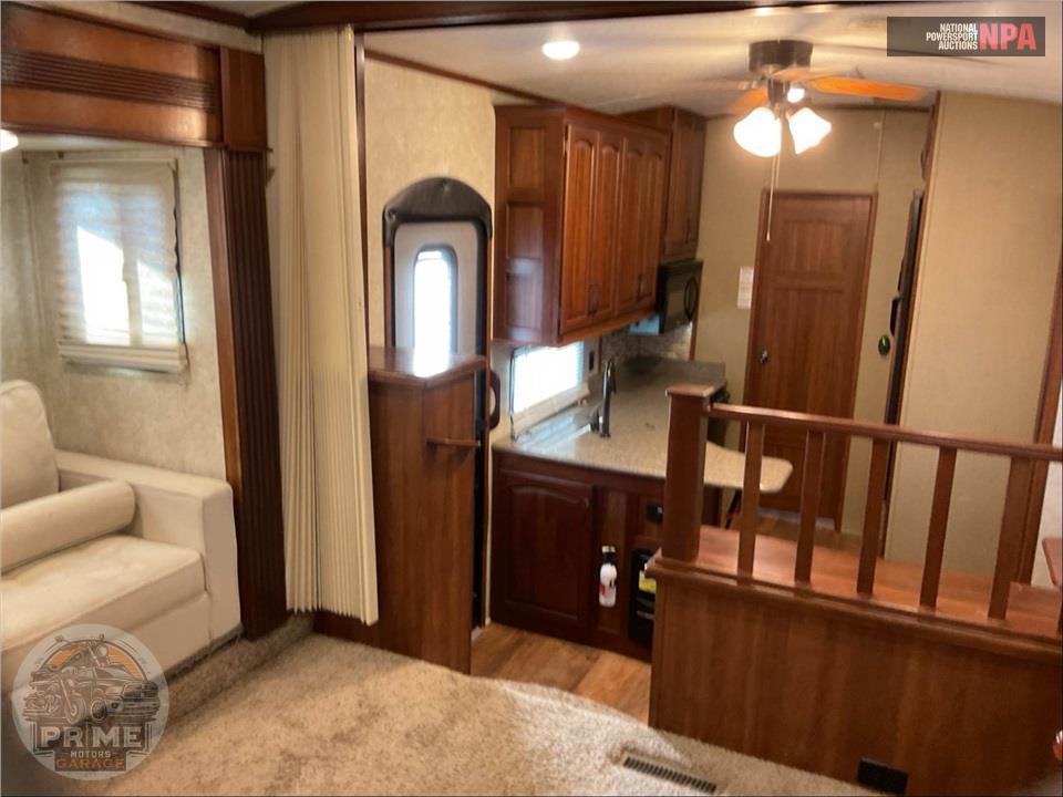 2015 Keystone Rv M-3750 FL - MONTANA FIFTH WHEEL SERIES — фото 7