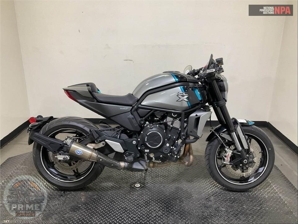 2023 CF MOTO 700CL-X