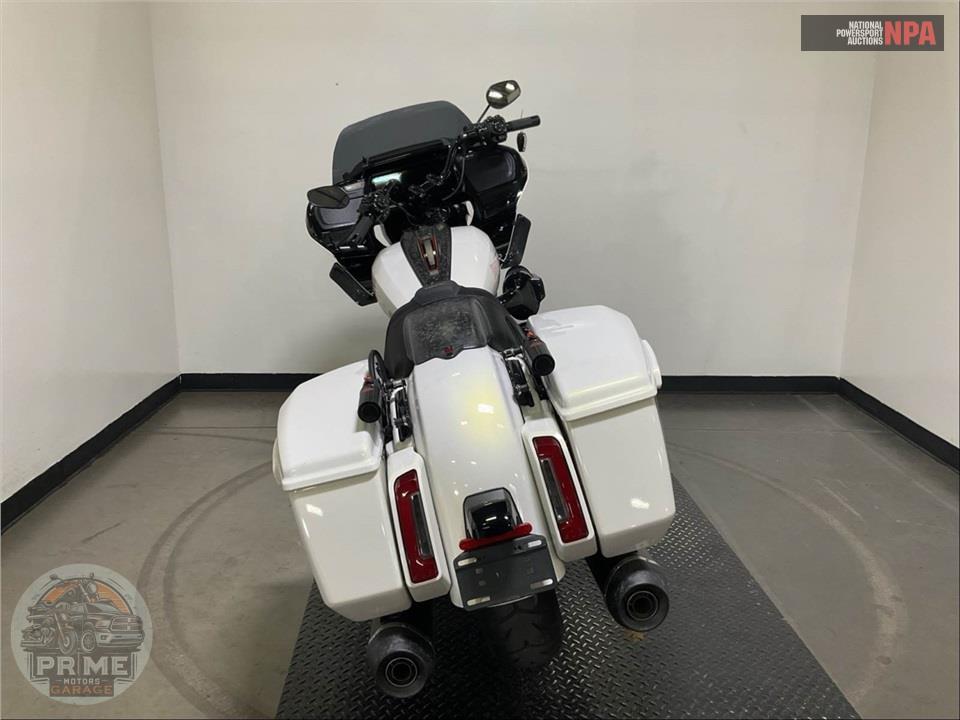 2024 Harley-Davidson FLTRXSTSE CVO ROAD GLIDE ST — фото 4