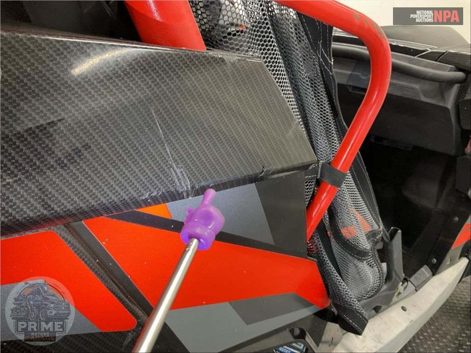 2016 Can-Am MAVERICK 1000R TURBO X DS — фото 33