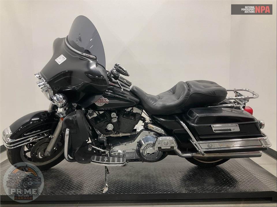 2006 Harley-Davidson FLHTCUI ULTRA CLASSIC ELECTRA GLIDE — фото 3