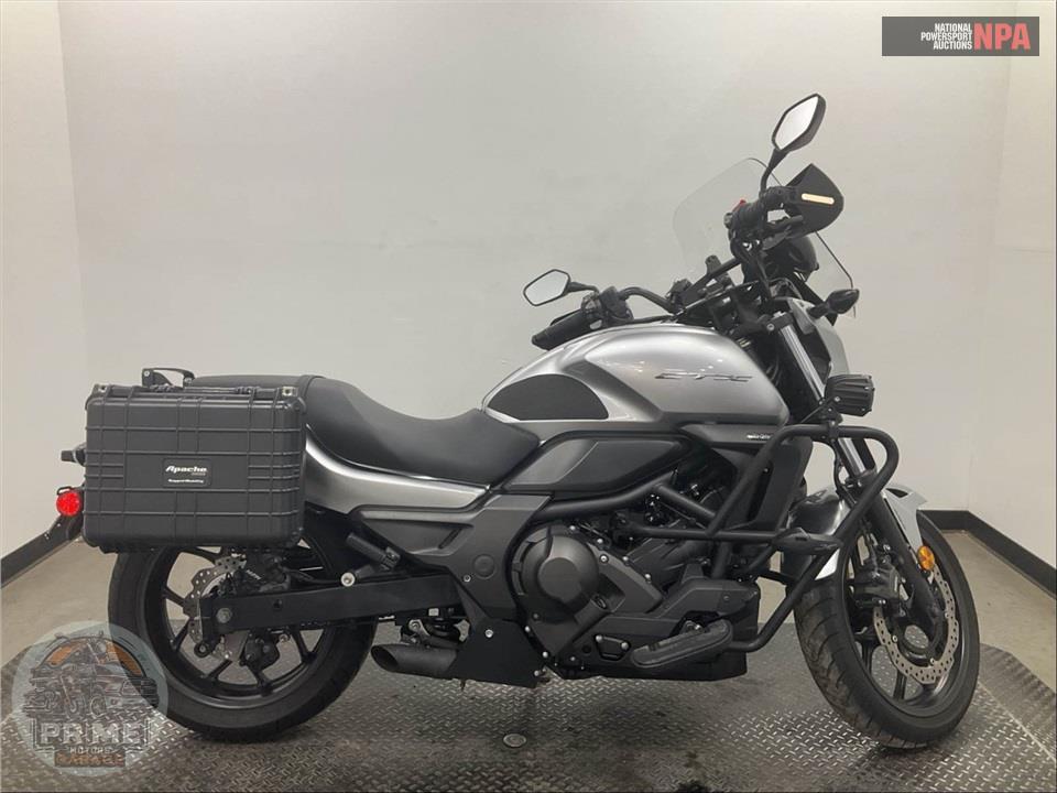 2015 Honda CTX700NDF NAKED DCT (ABS) — фото 1