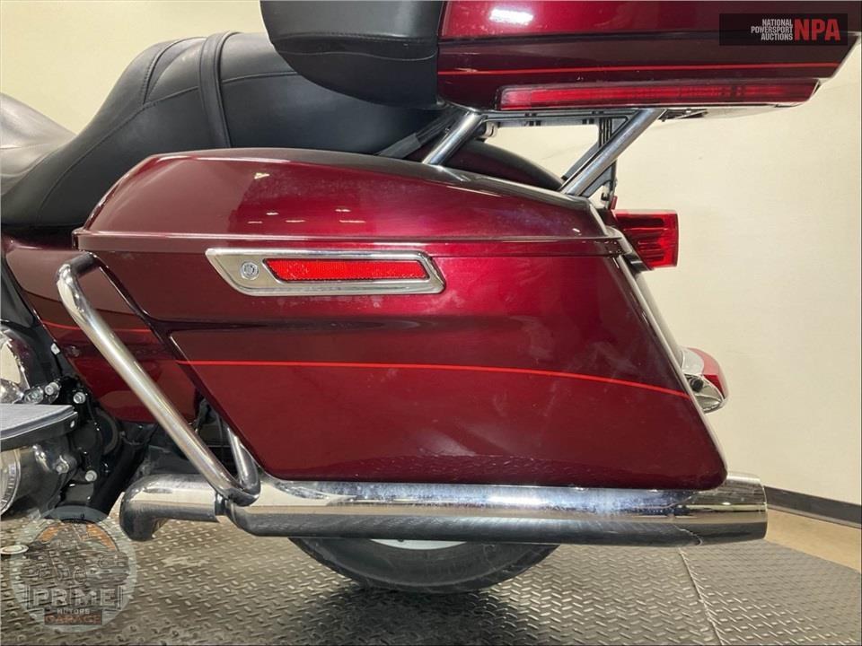 2016 Harley-Davidson FLHTK ELECTRA GLIDE ULTRA LIMITED — фото 19