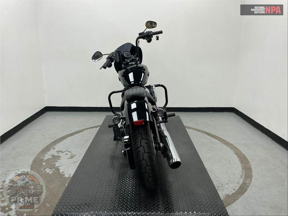 2025 Harley-Davidson FXBB STREET BOB — фото 4