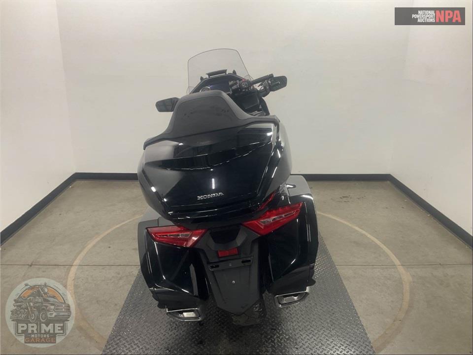 2019 Honda GL1800D GOLDWING TOUR DCT (BLACK) — фото 4