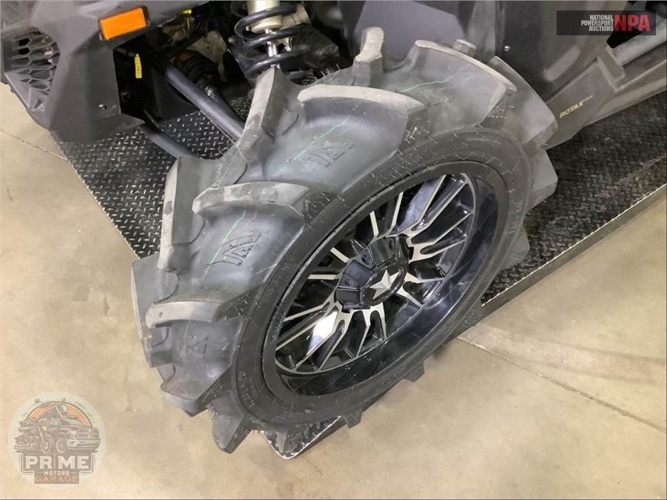 2023 Can-Am MAVERICK X3 MAX DS TURBO 64 (TAN/BLACK) — фото 22