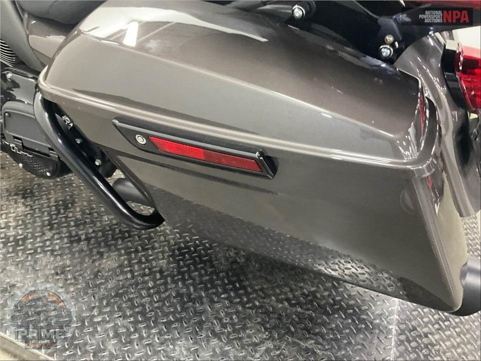 2023 Harley-Davidson FLHTK ELECTRA GLIDE ULTRA LIMITED — фото 17