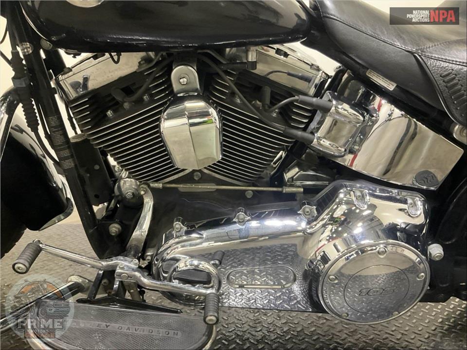 2017 Harley-Davidson FLSTC HERITAGE SOFTAIL CLASSIC — фото 7