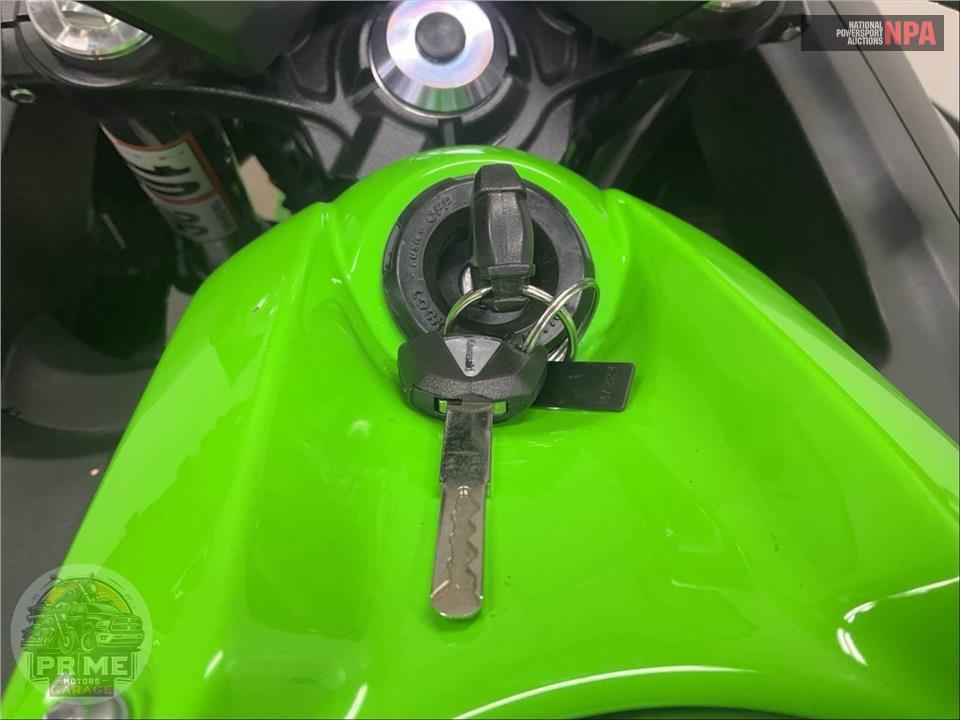 2024 Kawasaki NINJA 650 ABS KRT EDITION — фото 11