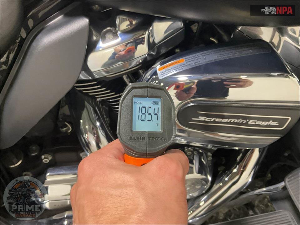 2017 Harley-Davidson FLHTK ULTRA LIMITED — фото 8