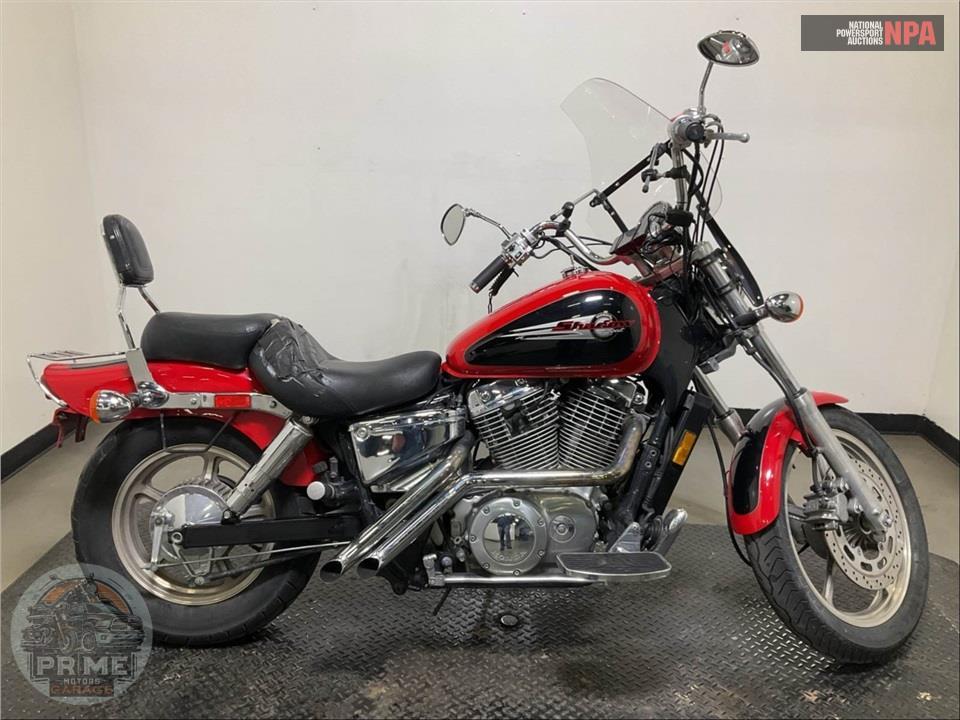 2000 Honda VT1100CY SHDW SPIRIT-BLK — фото 1