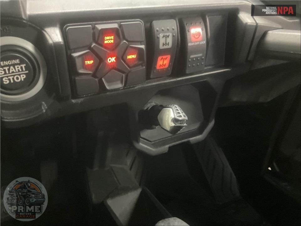 2026 Can-Am COMMANDER MAX XT 700 — фото 7