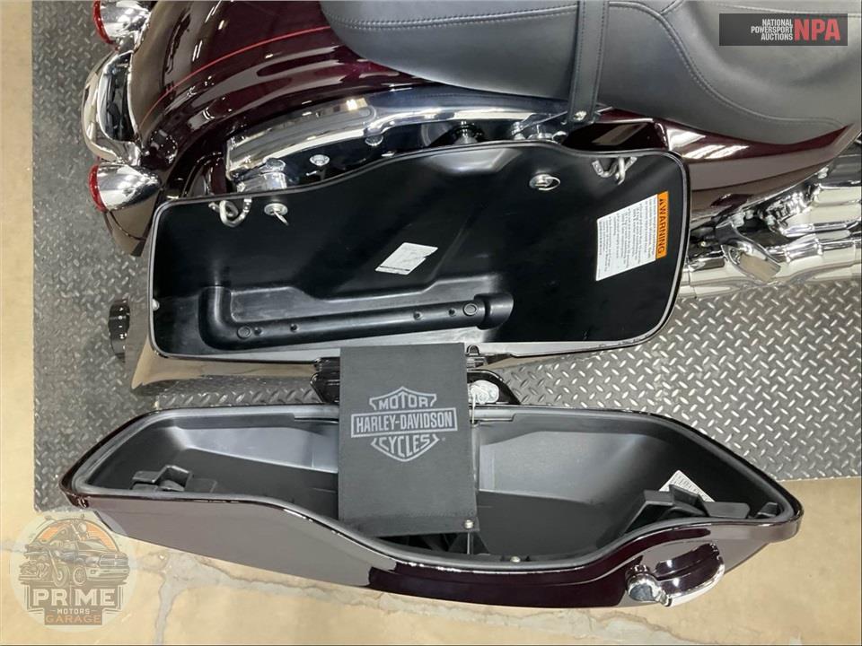 2014 Harley-Davidson FLHXS STREET GLIDE — фото 22
