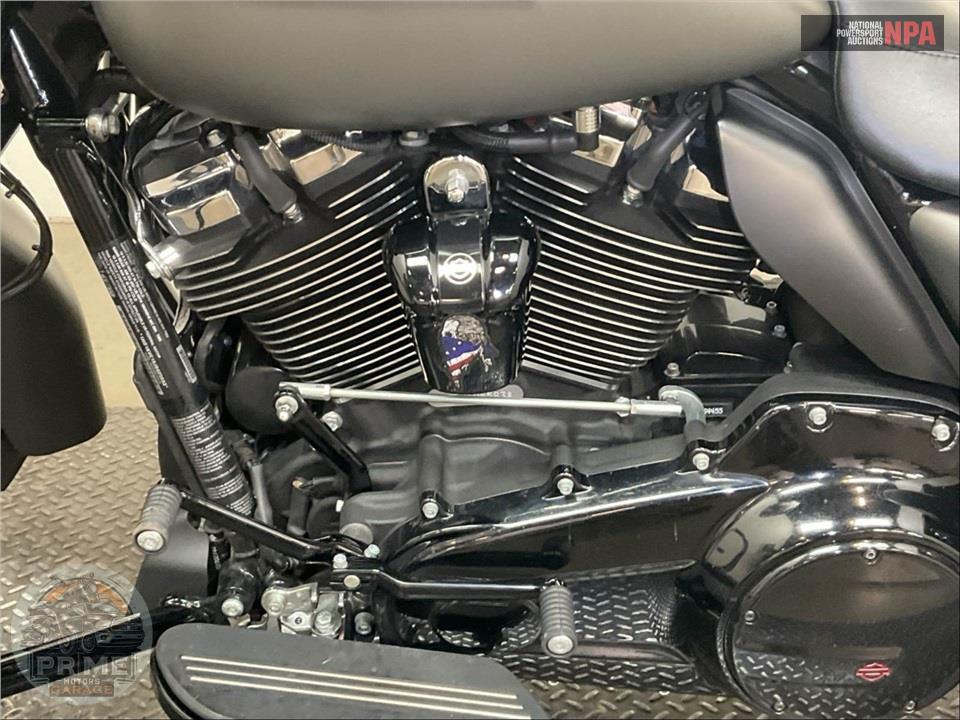 2018 Harley-Davidson FLHRXS ROAD KING SPECIAL — фото 7